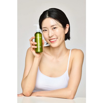 UnderPore Holy Basil Cleansing Oil